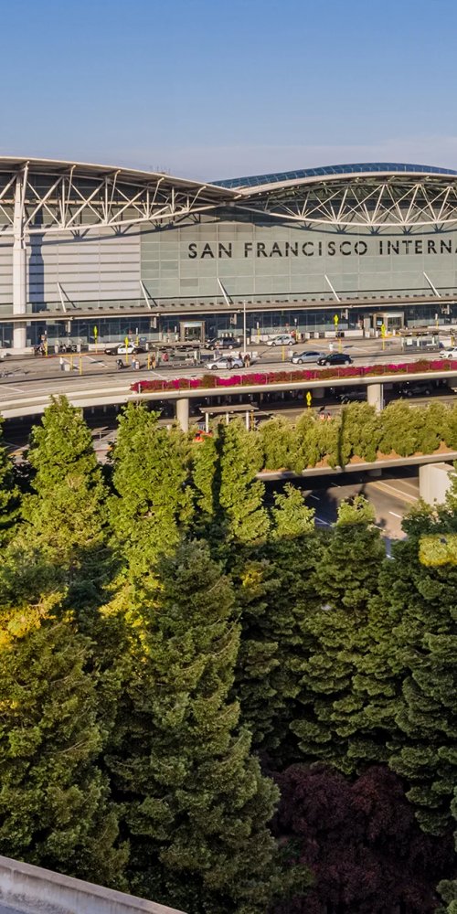 Relaxed lounge area at San Francisco Airport