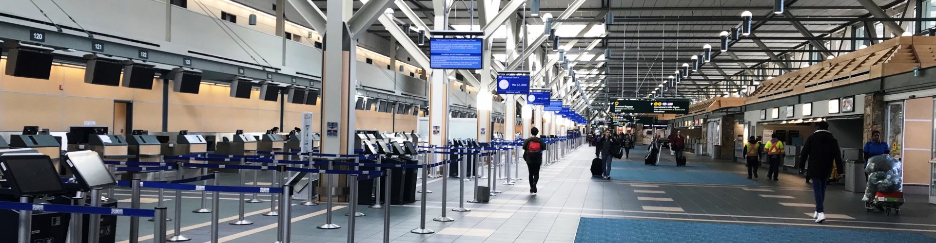 Lounge crowding forecast infographic at Vancouver Airport, BC, CA Airport