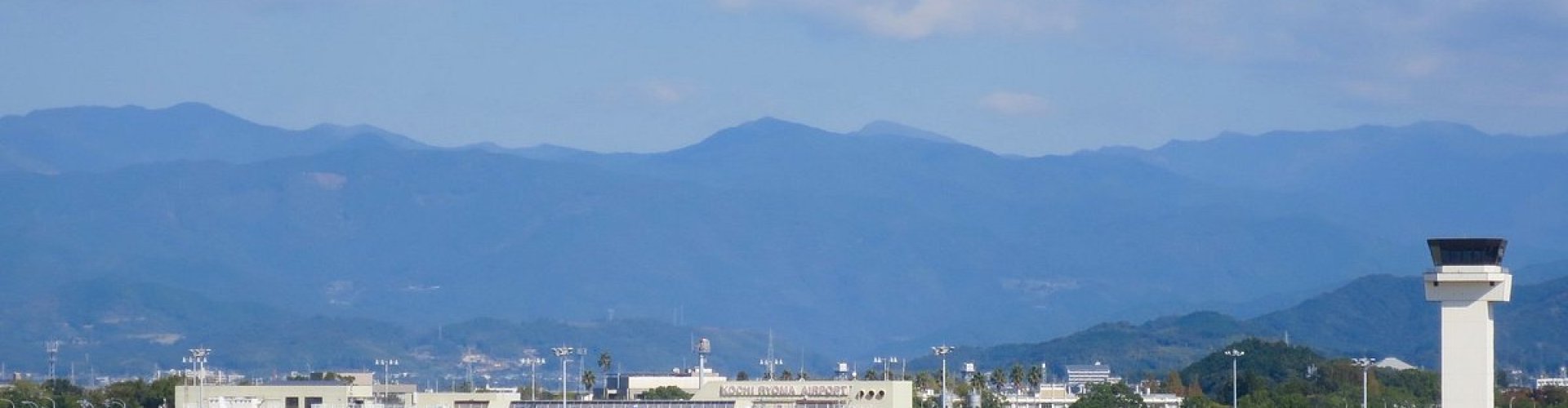 Runway-view sunset at Kochi Ryoma Airport
