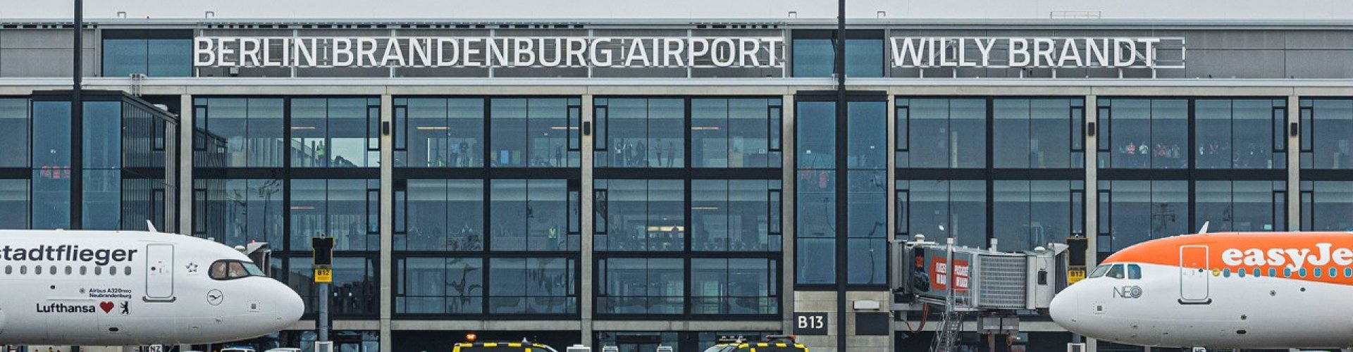 Crowd flow and lounge occupancy chart at Berlin Brandenburg Airport